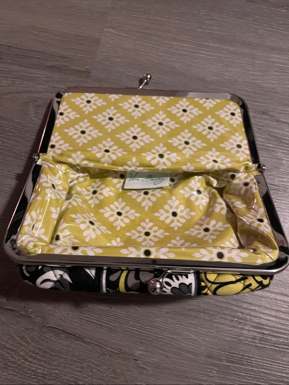 Vera Bradley Black White Yellow Floral Quilted Kiss-Lock Clutch